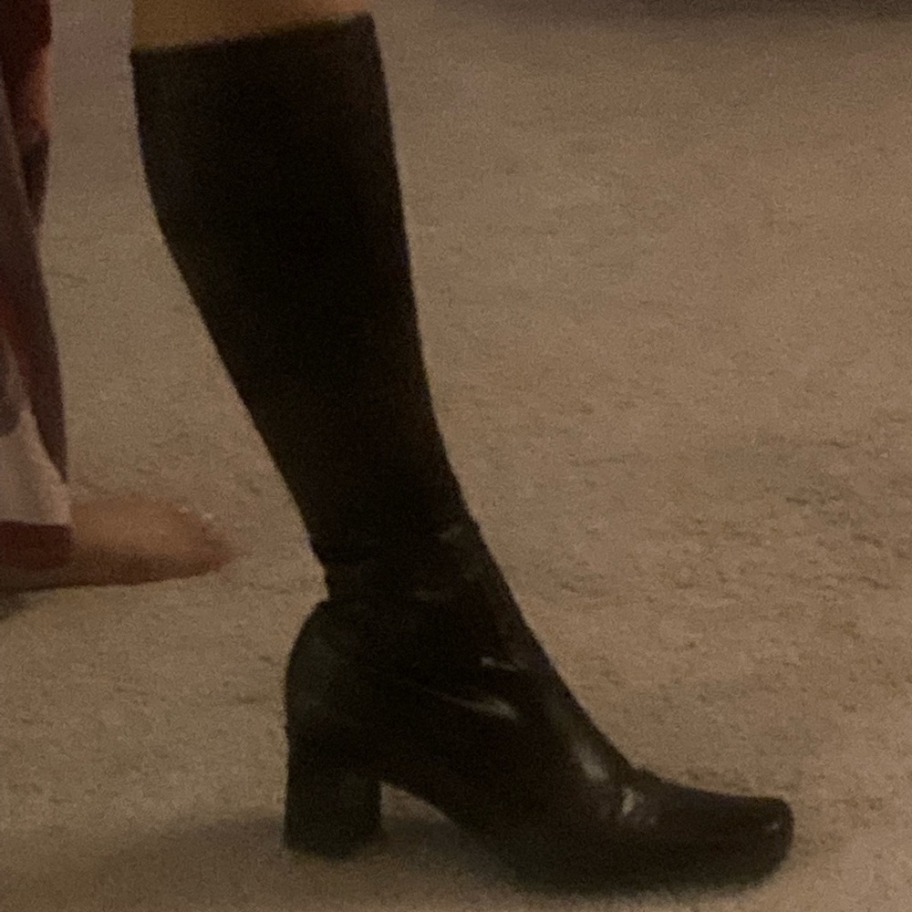 Vintage Franco Sarto knee high square toe boots 8